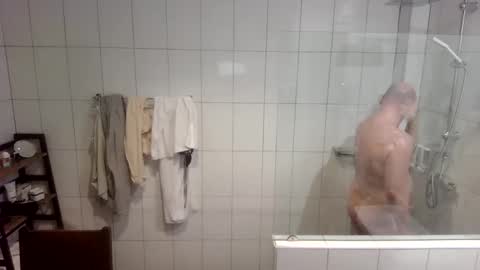 Snapshot of libertarians1972 chatting on October 2025 03:45:01 PM Cockcentric online show from October 2025 03:45:01 PM