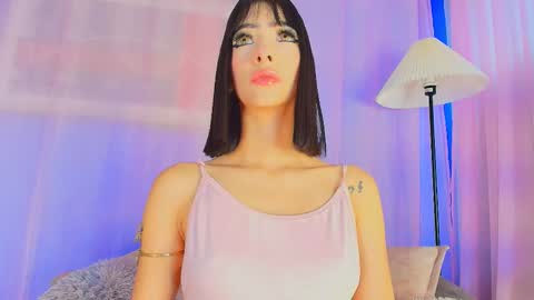 Valentina Hall online show from March 2026 11:35:01 AM