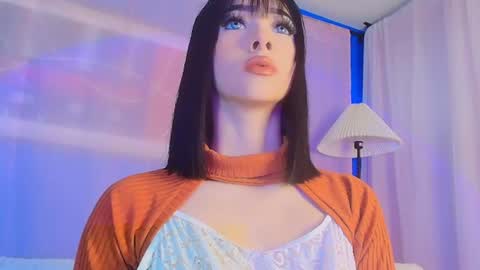 Valentina Hall online show from August 2026 11:46:01 AM