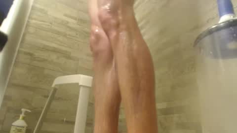 Snapshot of lickurlipz1 chatting on December 2024 01:05:01 AM lickurlipz1 online show from December 2024 01:05:01 AM