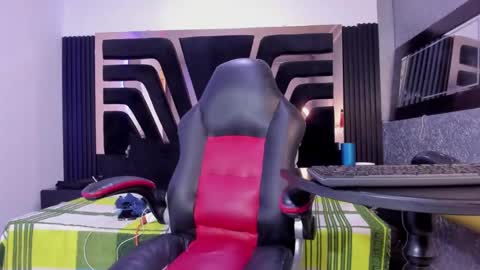 licy online show from January 2025 08:16:01 PM