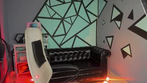 Hey My name is Lida online show from June 2026 09:48:02 AM