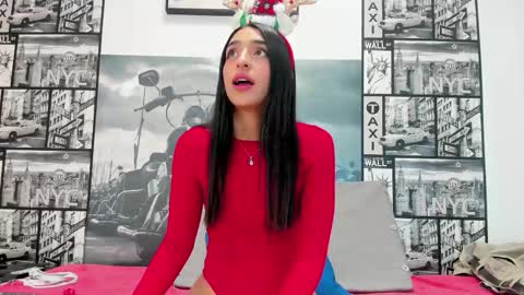 light_haze online show from December 2025 03:41:01 PM