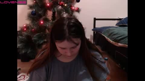 light_lunaa online show from January 2025 01:15:01 PM