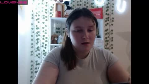 light_lunaa online show from January 2025 05:01:01 PM