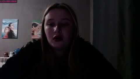 light_lunaa online show from September 2025 02:17:01 PM