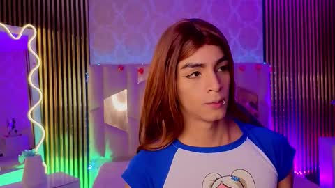 LIHIAN online show from March 2026 12:10:01 PM