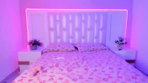 Snapshot of liia_collins chatting on February 2026 05:58:01 PM Lia online show from February 2026 05:58:01 PM