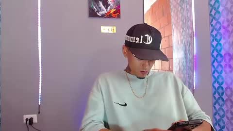 Snapshot of liiaam_lee_ chatting on April 2026 08:06:01 PM Daniel online show from April 2026 08:06:01 PM