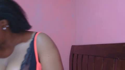 Lily online show from September 2025 11:54:01 AM