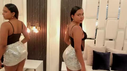 Snapshot of liily_evans_ chatting on May 2026 11:50:01 AM Liily Evans online show from May 2026 11:50:01 AM