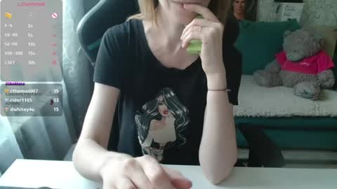 Liissax online show from June 2026 04:19:02 PM