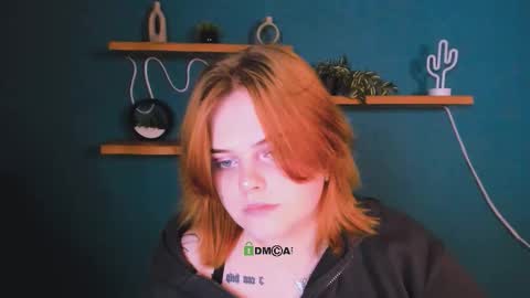 Snapshot of lika_pop chatting on November 2025 07:51:02 PM lika_pop online show from November 2025 07:51:02 PM