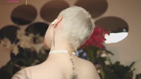 Snapshot of likaaberry chatting on October 2025 03:50:02 AM likaaberry online show from October 2025 03:50:02 AM