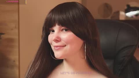 Snapshot of likaaberry chatting on November 2025 06:24:02 PM likaaberry online show from November 2025 06:24:02 PM