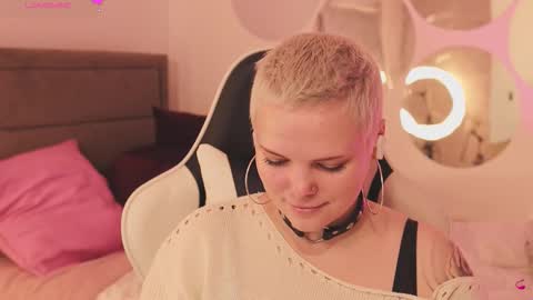 Snapshot of likaaberry chatting on January 2026 01:04:01 PM likaaberry online show from January 2026 01:04:01 PM