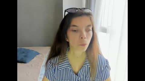 Snapshot of likaaeiston1 chatting on June 2026 10:24:02 AM likaaeiston1 online show from June 2026 10:24:02 AM