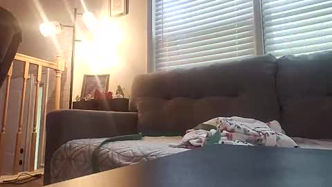 Snapshot of like2watchuwatchme chatting on May 2026 12:10:01 PM Like2watchuwatchme online show from May 2026 12:10:01 PM