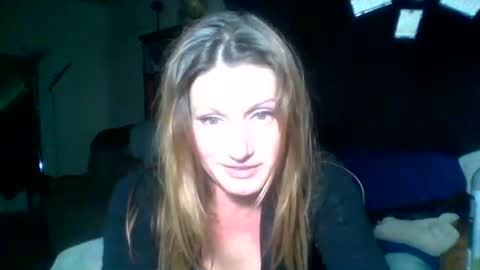 Snapshot of likerightnow chatting on January 2026 08:28:02 AM likerightnow online show from January 2026 08:28:02 AM