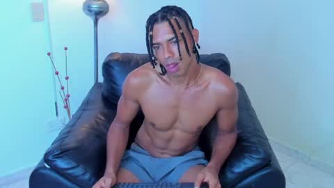 Snapshot of lil___king chatting on June 2026 12:19:01 PM Lil KIng online show from June 2026 12:19:01 PM