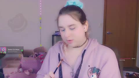 Snapshot of lil_alison_heart chatting on January 2025 04:40:01 PM Lil Alison Heart online show from January 2025 04:40:01 PM