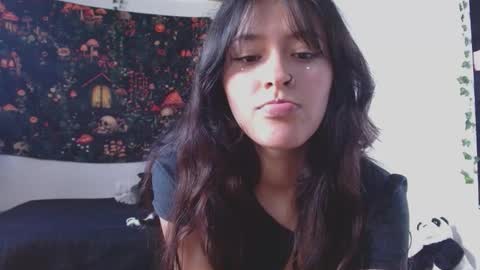 lil angel7 online show from October 2025 07:14:02 PM