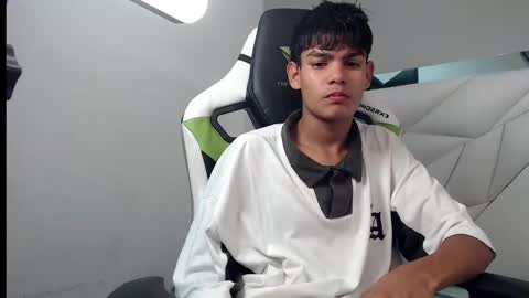 LIAM online show from December 2025 03:37:02 AM