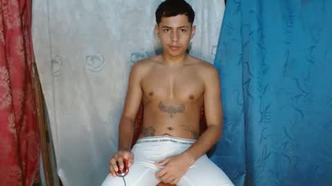 lil_condor_baby online show from October 2025 12:28:02 AM