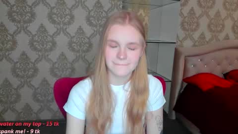 Snapshot of lil_cookie_monster chatting on February 2026 11:22:01 AM Erica online show from February 2026 11:22:01 AM