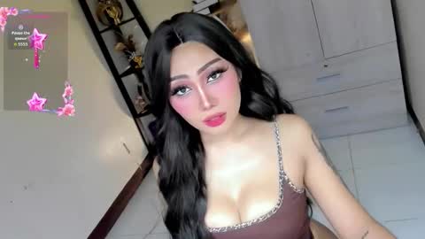 Miss Lily online show from September 2025 08:23:01 PM