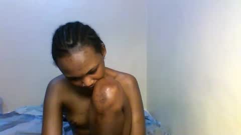 Lil miss online show from December 2025 02:17:02 AM