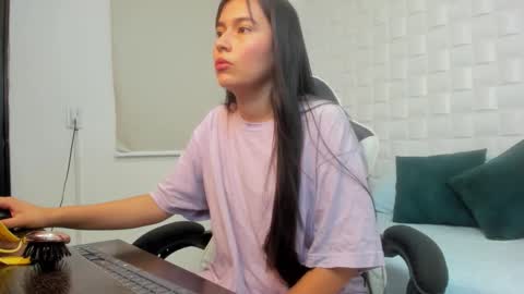 Snapshot of lila_lain chatting on January 2026 02:47:02 AM L I L A online show from January 2026 02:47:02 AM