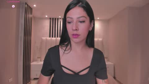 Lila West online show from October 2025 11:32:02 AM