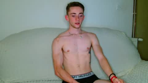 Snapshot of lilbearxxxx chatting on July 2026 08:52:02 PM lilbearxxxx online show from July 2026 08:52:02 PM