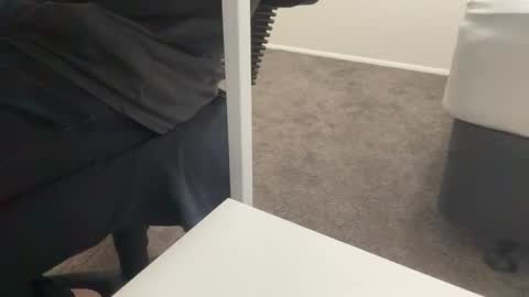 Snapshot of lilbenny05 chatting on January 2025 03:15:01 AM lilbenny05 online show from January 2025 03:15:01 AM