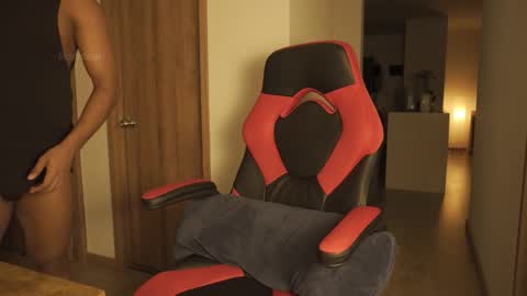 Snapshot of lildantear chatting on December 2025 03:44:01 AM Dante online show from December 2025 03:44:01 AM