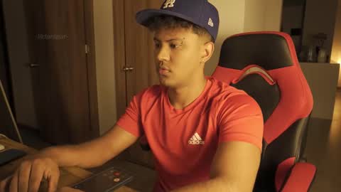 Snapshot of lildantear chatting on December 2025 01:48:02 AM Dante online show from December 2025 01:48:02 AM