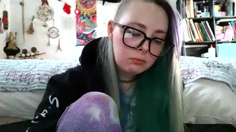 emily ryanson online show from December 2024 08:00:02 PM