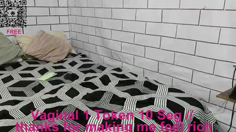 Snapshot of lili_hot_1 chatting on November 2025 06:07:02 PM lili_hot_1 online show from November 2025 06:07:02 PM