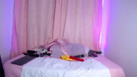 lili Matheus69 online show from December 2024 11:50:02 AM