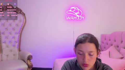 Snapshot of lili_tay1 chatting on May 2026 03:12:01 AM LILI online show from May 2026 03:12:01 AM