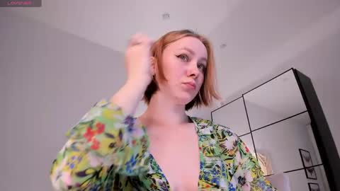 Snapshot of lilian_kroft chatting on May 2026 11:59:01 AM LIL online show from May 2026 11:59:01 AM