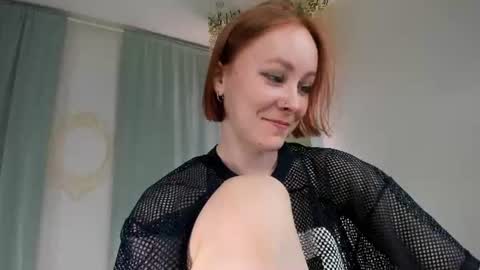 Snapshot of lilian_kroft chatting on June 2026 12:19:01 PM LIL online show from June 2026 12:19:01 PM