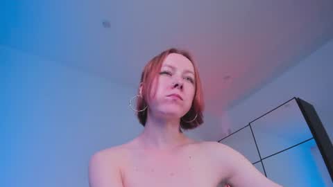 Snapshot of lilian_kroft chatting on July 2026 01:15:01 PM LIL online show from July 2026 01:15:01 PM
