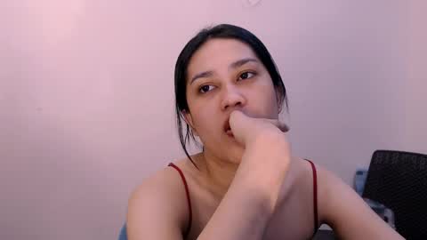 Snapshot of liliana_parker chatting on May 2026 04:27:02 PM liliana_parker online show from May 2026 04:27:02 PM