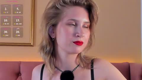 Snapshot of lilianadaniels chatting on July 2026 01:43:01 AM Lilian online show from July 2026 01:43:01 AM