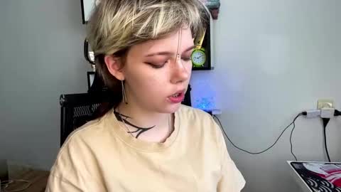 Lilian online show from March 2026 07:24:01 AM