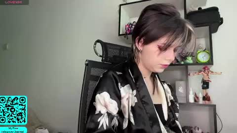 Snapshot of liliandaniels chatting on July 2026 07:03:01 AM Lilian online show from July 2026 07:03:01 AM