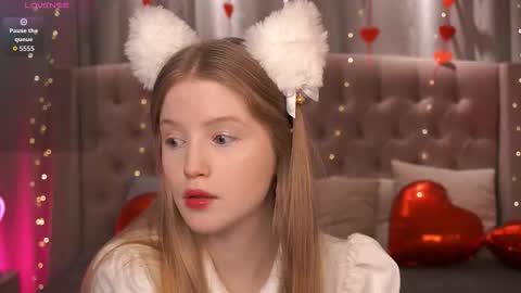 Lilian online show from February 2026 12:14:02 PM