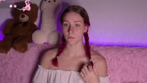 Snapshot of lilianlahot chatting on July 2026 04:55:01 PM Lilly online show from July 2026 04:55:01 PM